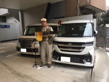 スペーシアカスタム　ご納車おめでとうごさいます